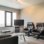Beautiful Apartment In Oostende With Wifi